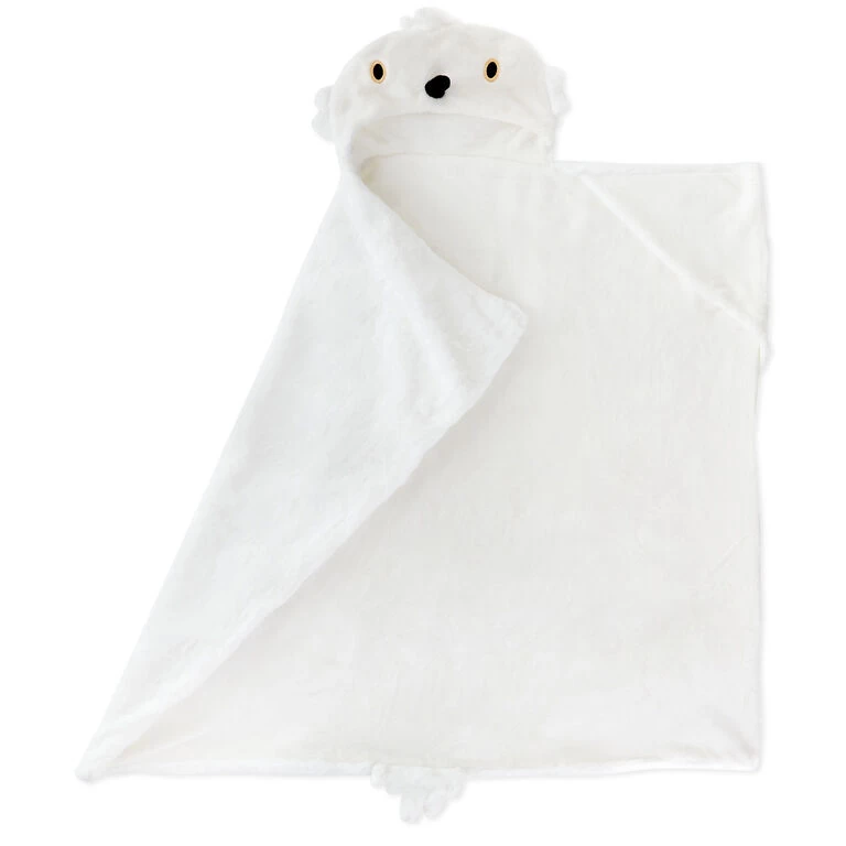 Hallmark Harry Potter™ Hedwig™ Hooded Blanket 6 Hallmark Harry Potter™ Hedwig™ Hooded Blanket - Image 4
