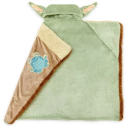 Hallmark Star Wars: The Mandalorian™ The Child™ Grogu™ Hooded Blanket -Toy Store Star Wars The Mandalorian The Child Grogu Blanket With Hood 1BBY4743 03